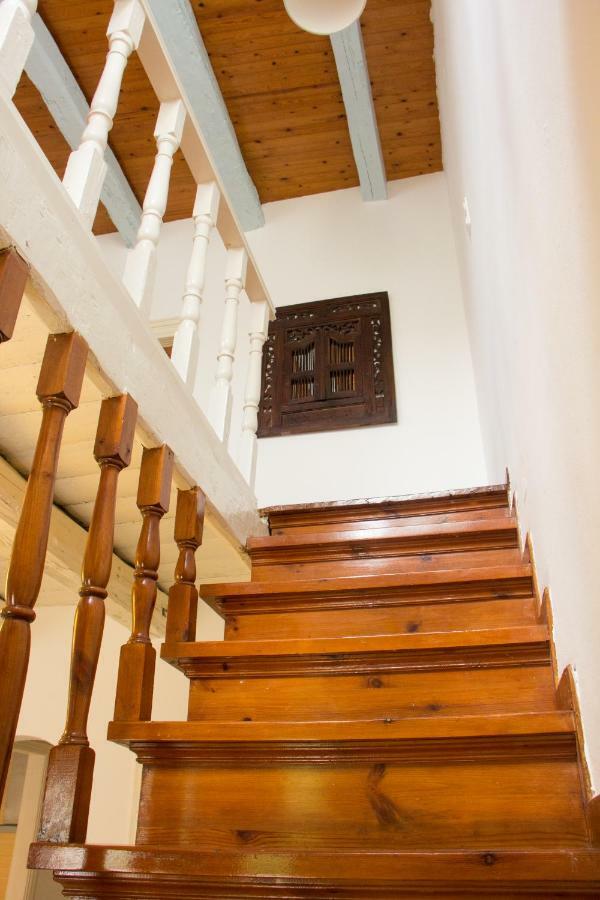 Central House Agrafoi Ngoại thất bức ảnh
